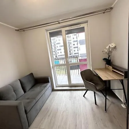 Center - Rychtalska Street Apartment *